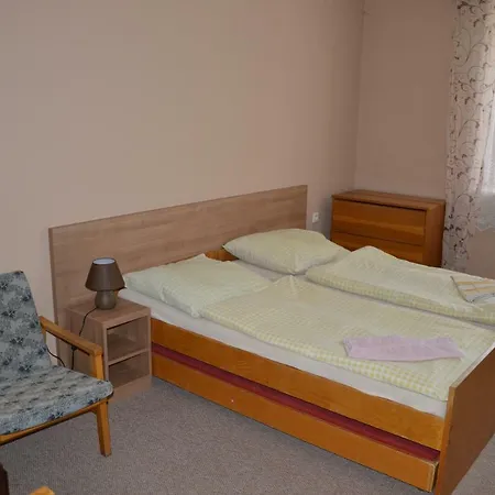 Eden Guest house *
